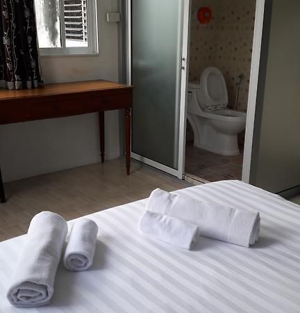 Nong Guest House Pattaya Extérieur photo