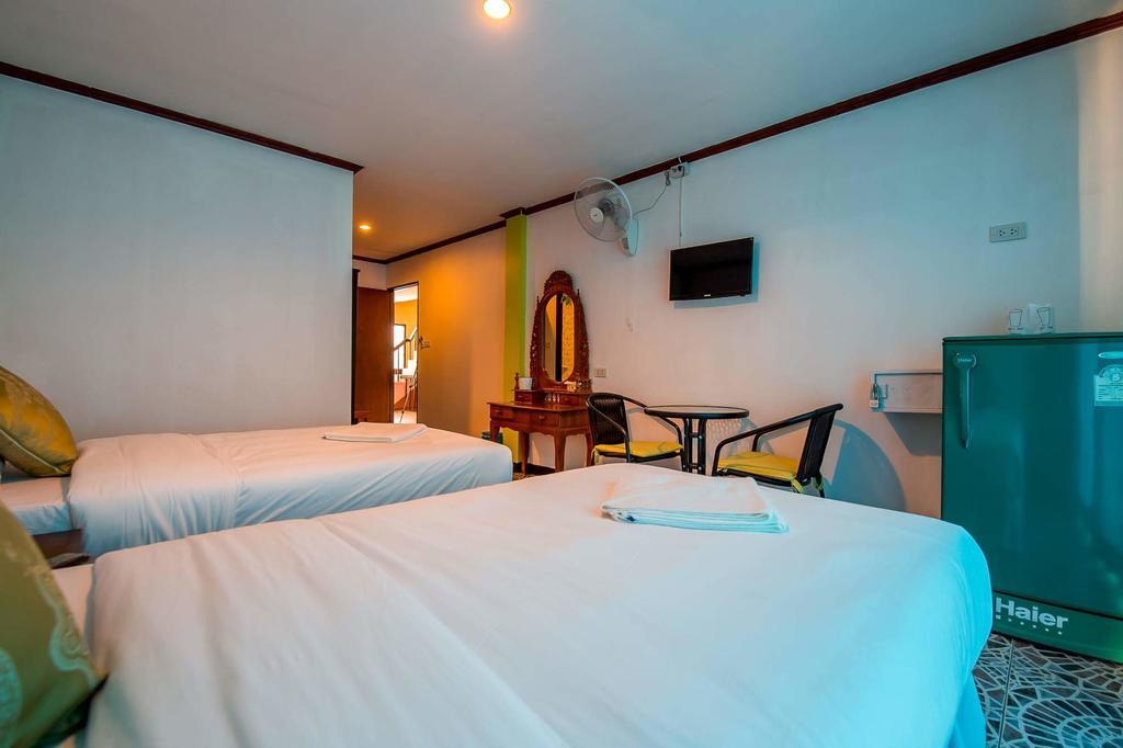 Nong Guest House Pattaya Extérieur photo