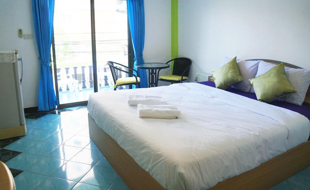 Nong Guest House Pattaya Extérieur photo