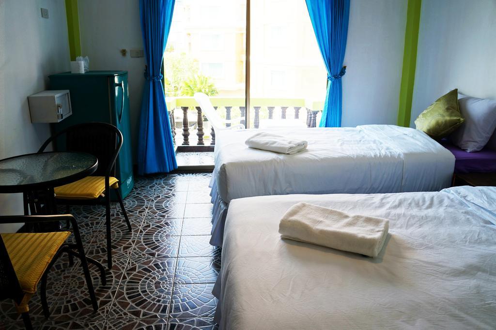 Nong Guest House Pattaya Extérieur photo