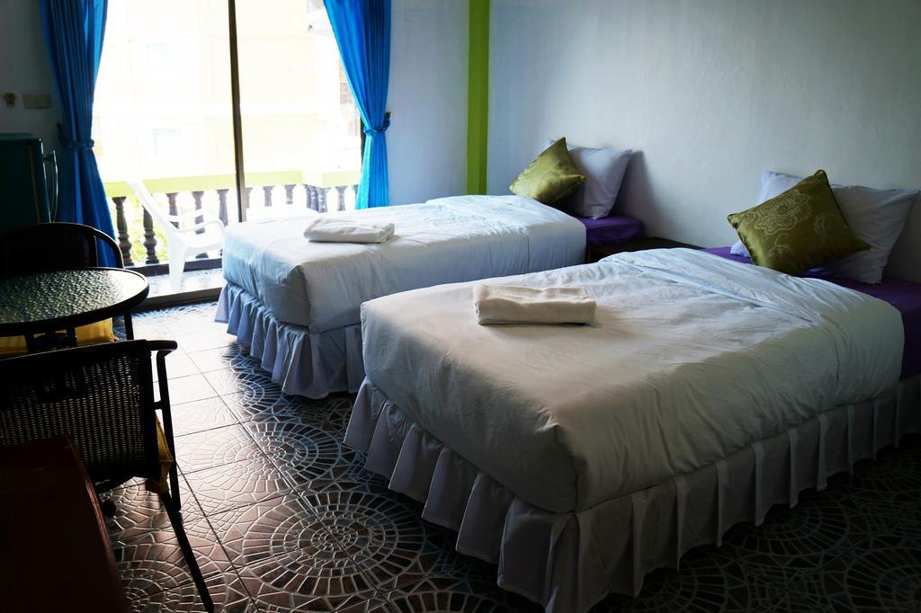 Nong Guest House Pattaya Extérieur photo